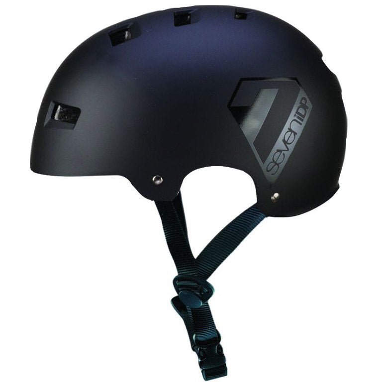 7 Protection 7iDP M3 Helm