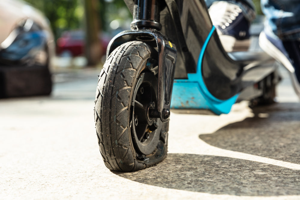 Reifenwechsel / Schlauchwechsel für E-Scooter - Onlineservice
